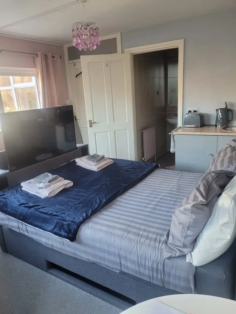 Room No 3 The Pink Room